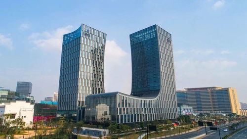 集團公司與廣西農信社 中企云鏈簽署三方合作協議